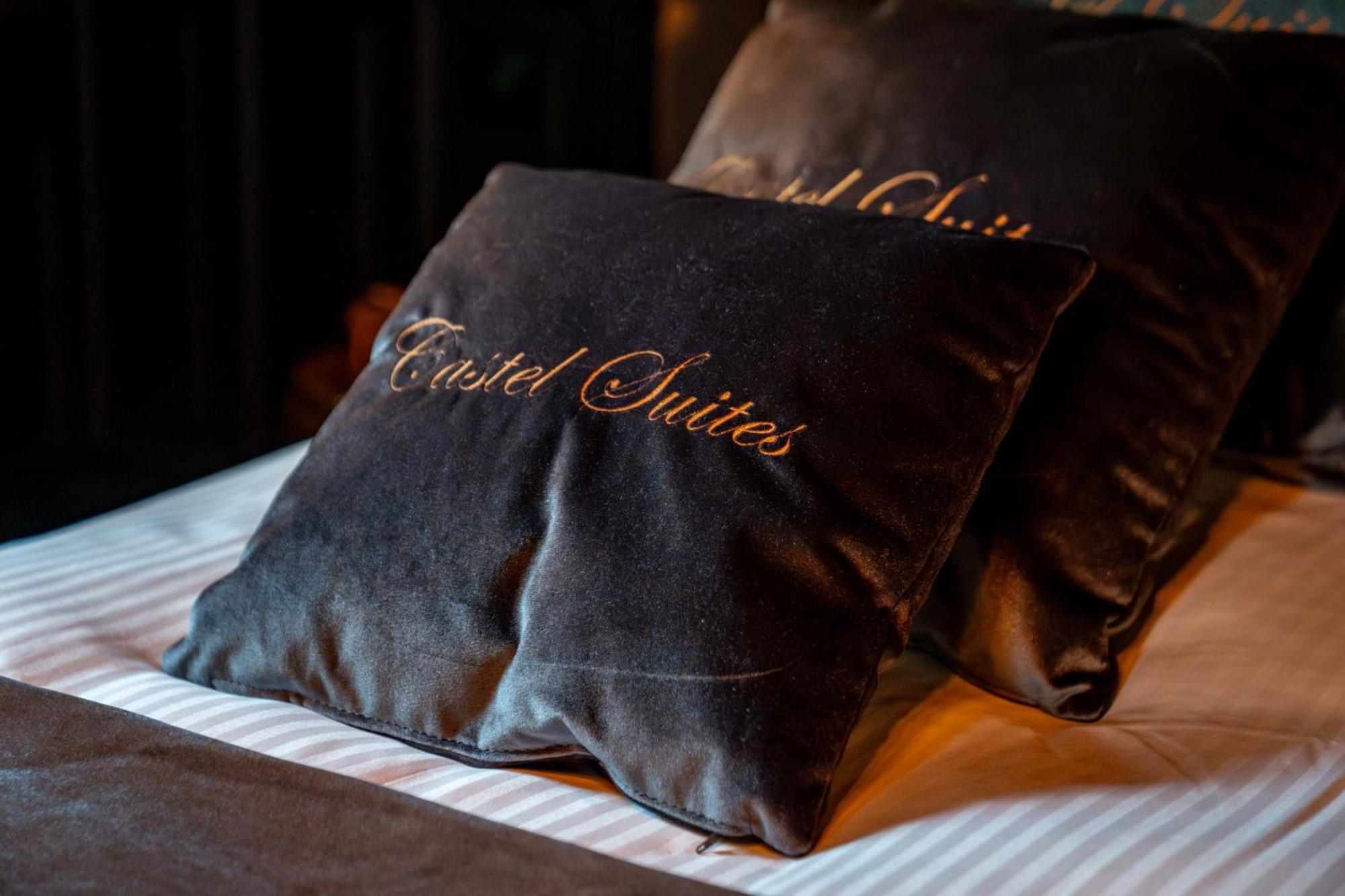 Castelsuites *