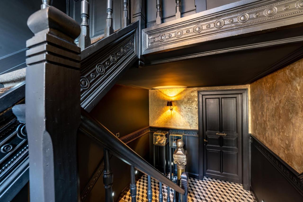 Castelsuites Bed & Breakfast *